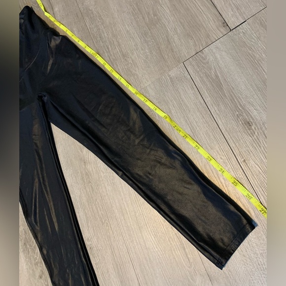 Black Women's Spanx High-Waisted Pants - Picture 5 of 6